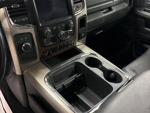 Used 2018 RAM 2500 Laramie w/ Convenience Group image 16