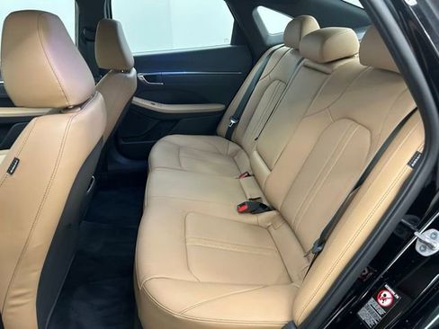 Used 2023 Hyundai Sonata Limited image 16