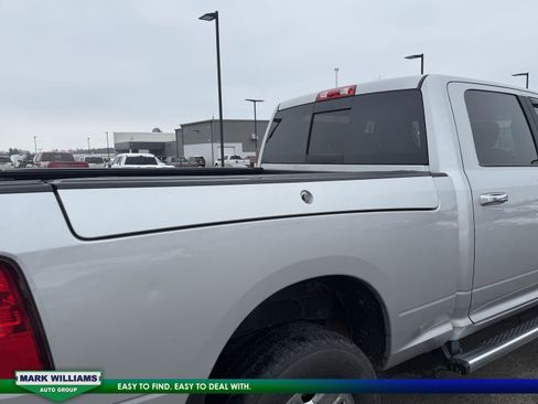 Used 2018 RAM 3500 Big Horn image 24