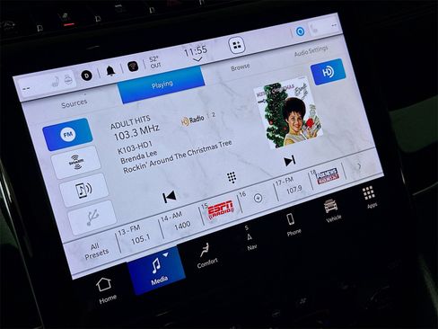 Used 2022 Jeep Grand Cherokee Trailhawk image 15