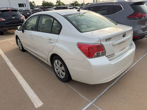 Used 2013 Subaru Impreza 2.0i image 6