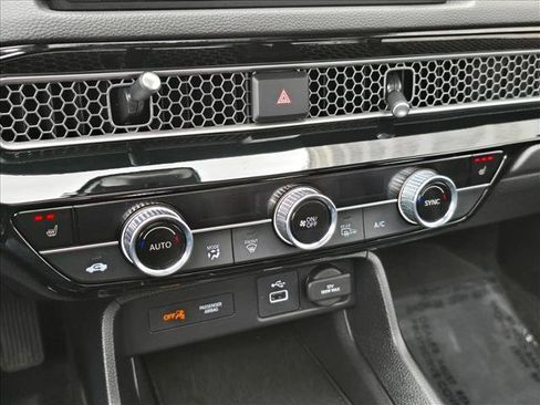 Used 2024 Honda Civic EX-L image 28