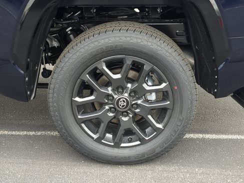 New 2026 Toyota Tundra Platinum AWD/4WD image 21