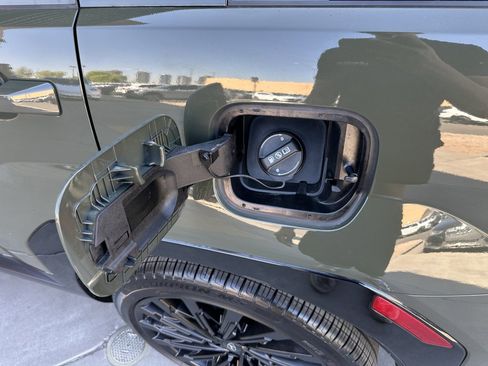 Used 2024 Hyundai Santa Fe Calligraphy image 33