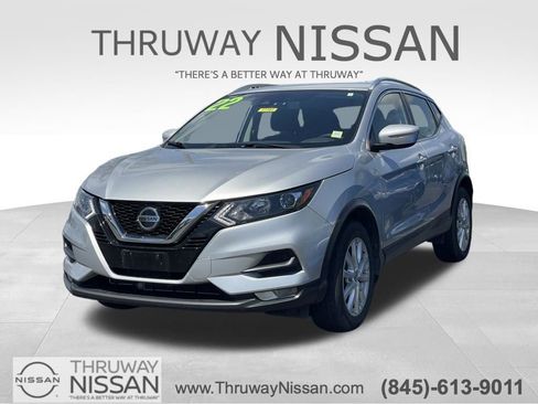 Certified 2022 Nissan Rogue Sport SV AWD/4WD image 1