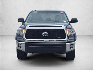 Used 2016 Toyota Tundra SR5 w/ SR5 Upgrade Package RWD video 2