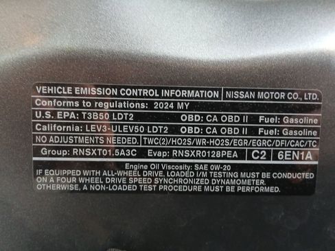 Used 2024 Nissan Rogue SL FWD image 35