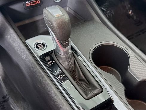 Used 2025 Nissan Altima 2.5 SV image 16