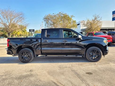 Certified 2025 Chevrolet Silverado 1500 Custom w/ LPO, Dark Essentials Package image 8