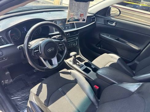 Used 2019 Kia Optima S w/ S Panoramic Sunroof Package FWD image 11