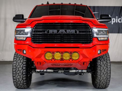 Used 2021 RAM 2500 Laramie AWD/4WD image 3