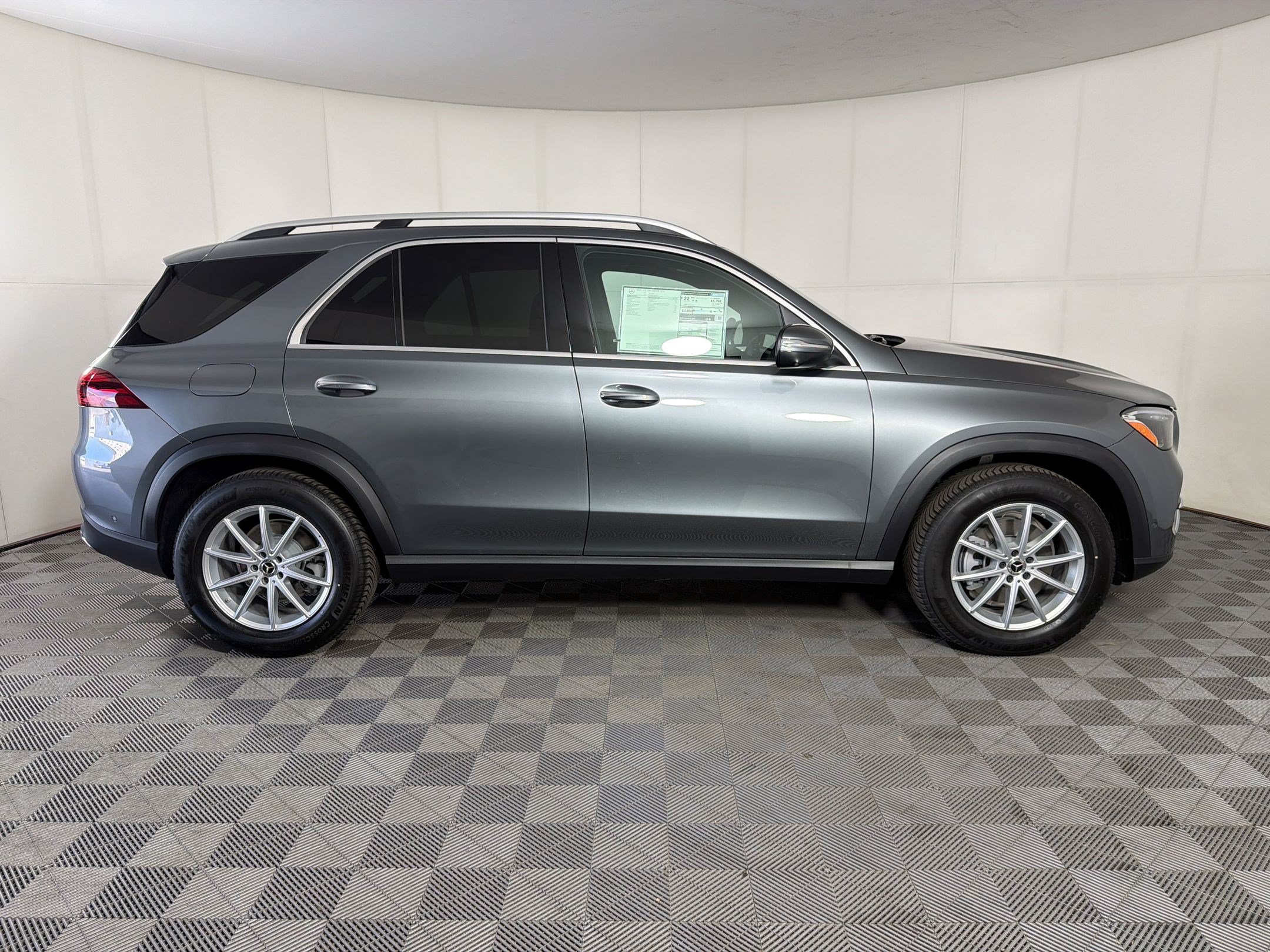 Used 2026 Mercedes-Benz GLE 350 4MATIC image 8