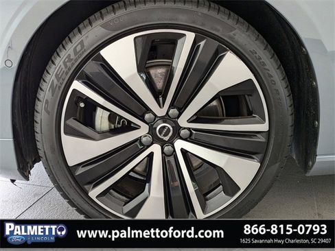 Used 2023 Volvo S60 B5 Ultimate w/ Climate Package image 12