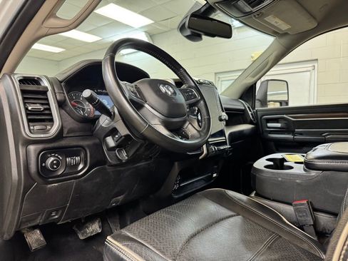 Used 2024 RAM 2500 Laramie AWD/4WD image 14
