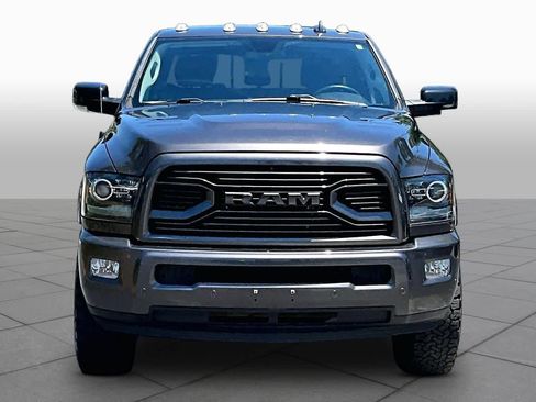 Used 2018 RAM 2500 Laramie w/ Sport Appearance Group AWD/4WD image 4