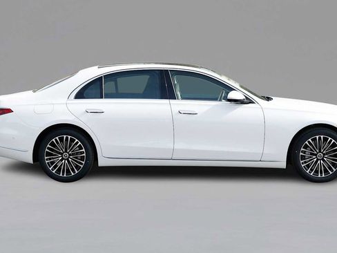 New 2026 Mercedes-Benz S 580 4MATIC Sedan image 4
