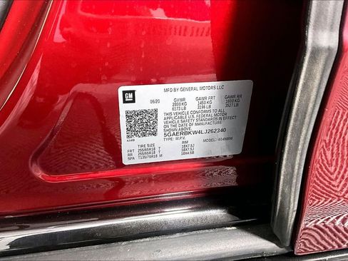 Used 2020 Buick Enclave Essence FWD image 31