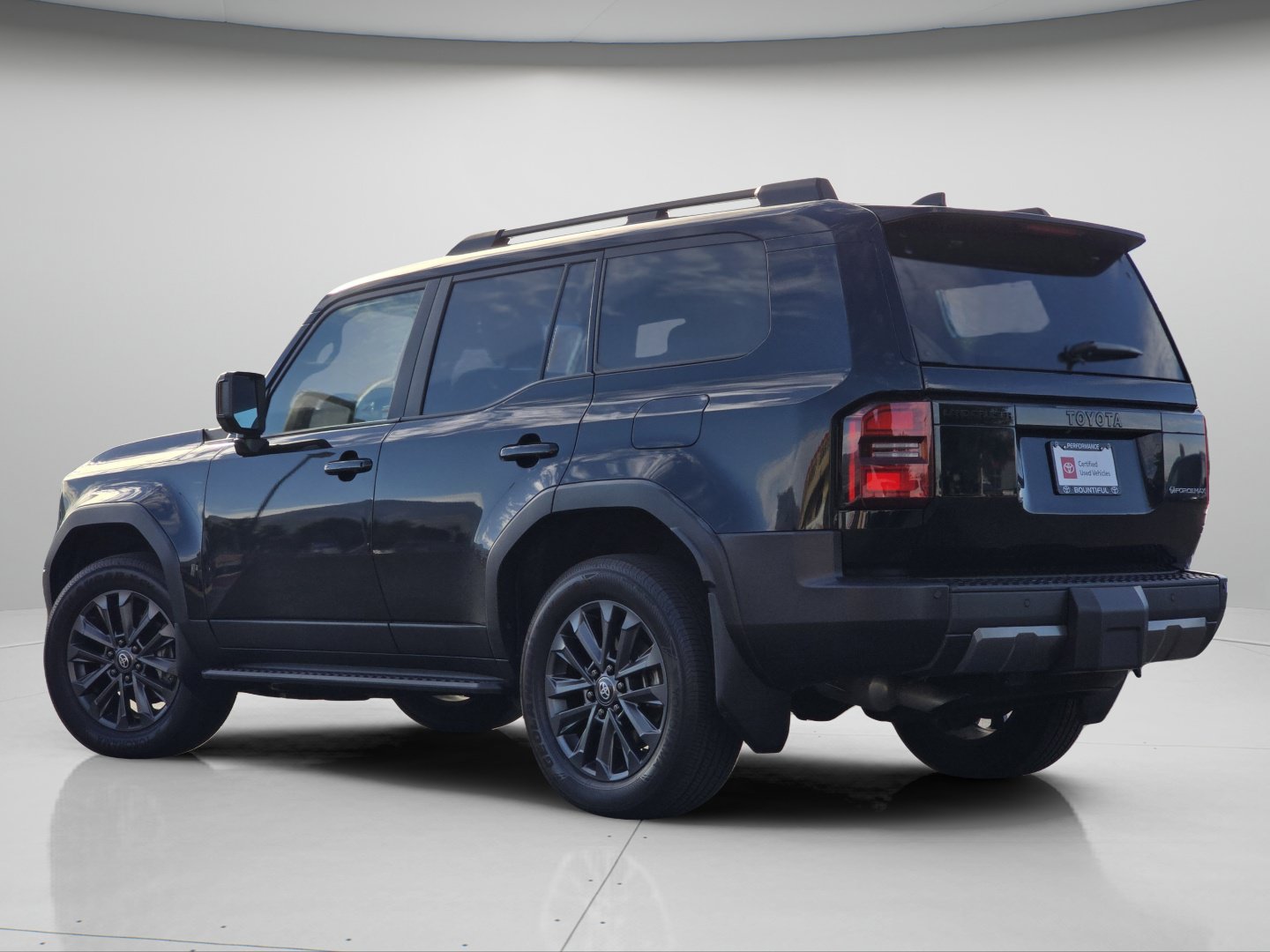 Used 2025 Toyota Land Cruiser AWD/4WD image 25