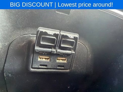Used 2019 Toyota RAV4 XLE w/ Carpet Mat Package AWD/4WD image 37