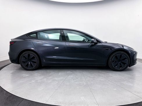 Used 2024 Tesla Model 3 Standard Range RWD image 36
