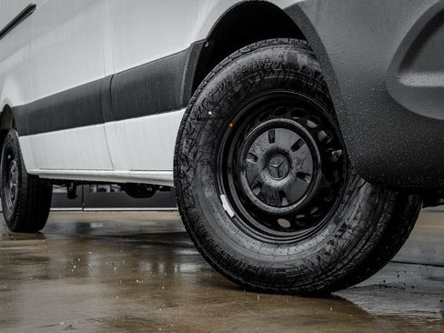 New 2026 Mercedes-Benz Sprinter 2500 image 7