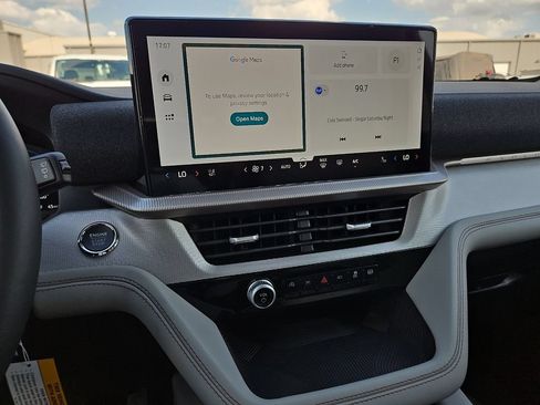 New 2026 Ford Explorer Active w/ Active Comfort Package RWD image 25