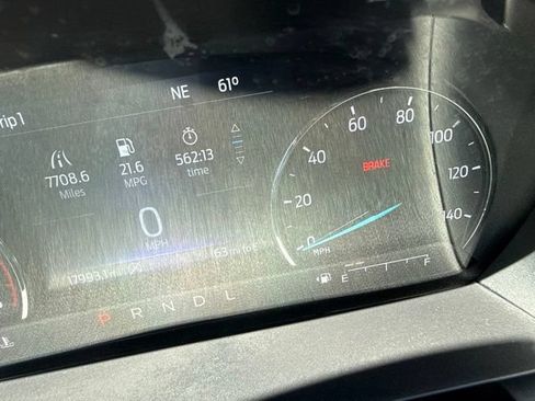 Used 2024 Ford Explorer XLT w/ Equipment Group 202A AWD/4WD image 16