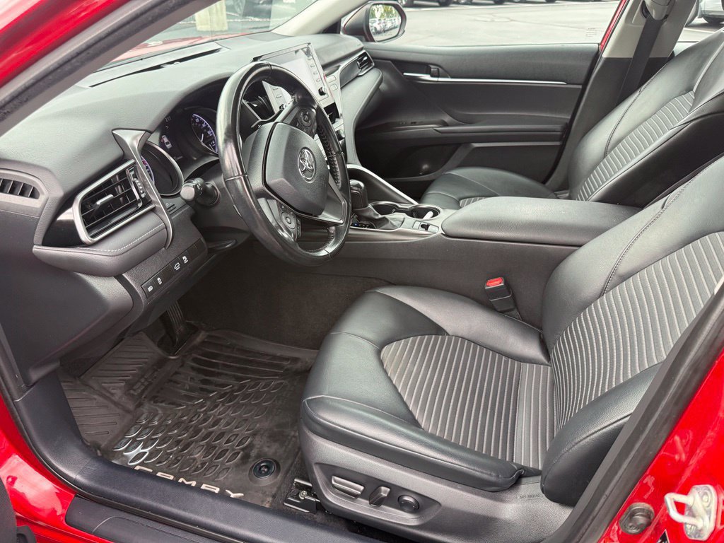 Used 2021 Toyota Camry SE AWD/4WD image 14