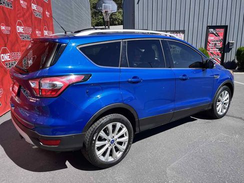 Used 2017 Ford Escape Titanium AWD/4WD image 7