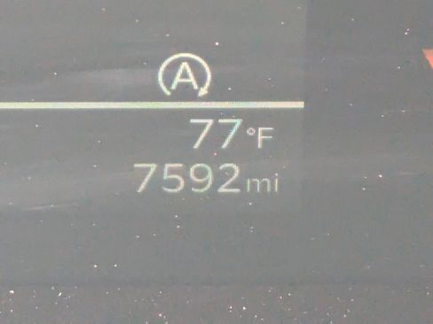 Certified 2025 Kia Sorento LX image 33