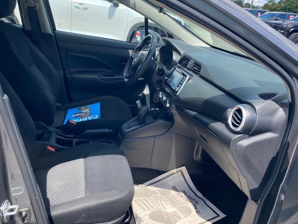 Used 2024 Nissan Versa S FWD image 16