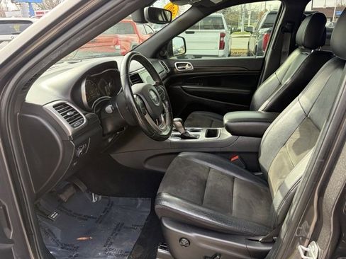 Used 2020 Jeep Grand Cherokee Altitude image 17