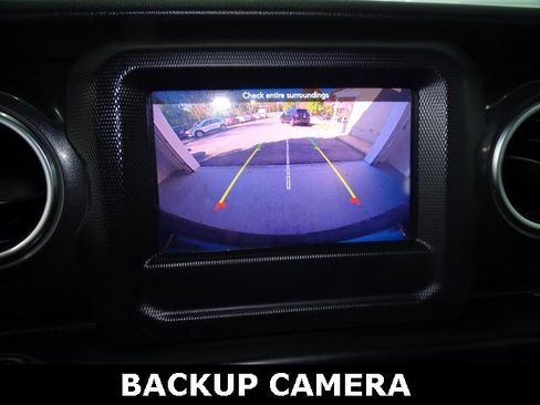 Certified 2021 Jeep Wrangler Unlimited Sahara image 14