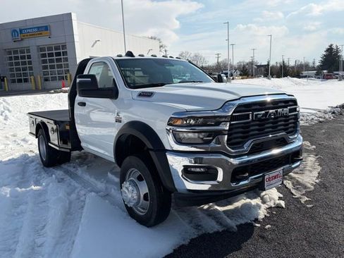 New 2026 RAM 5500 Tradesman w/ Chrome Appearance Group AWD/4WD image 2