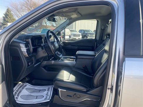 Used 2023 Ford F350 Lariat image 24
