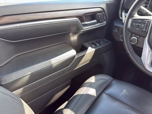 Used 2024 GMC Sierra 1500 SLT AWD/4WD image 27