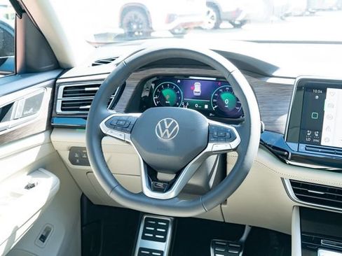 New 2026 Volkswagen Atlas SEL Premium R-Line AWD/4WD image 33