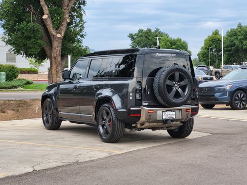 Used 2022 Land Rover Defender 110 X AWD/4WD image 4