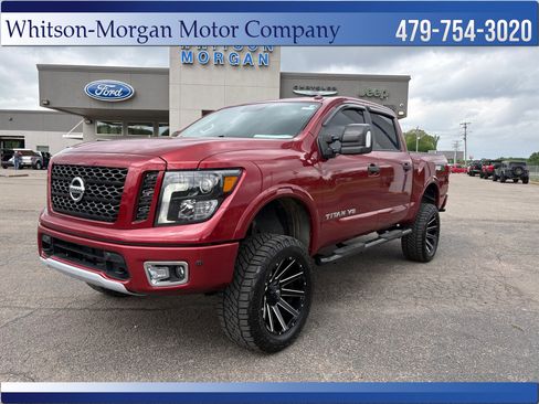 Used 2019 Nissan Titan PRO-4X w/ Pro-4x Convenience Package image 1