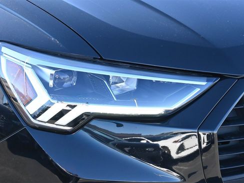 Certified 2022 Audi Q3 2.0T Premium Plus image 25