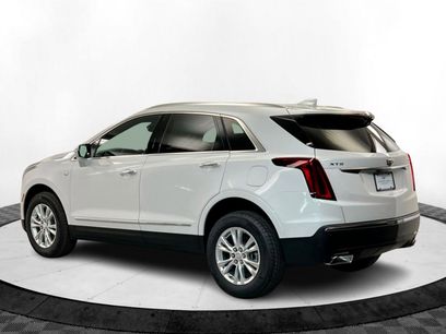 New 2025 Cadillac XT5 Luxury