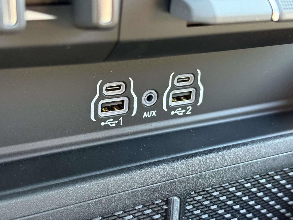 New 2027 RAM 1500 4x4 Crew Cab image 29