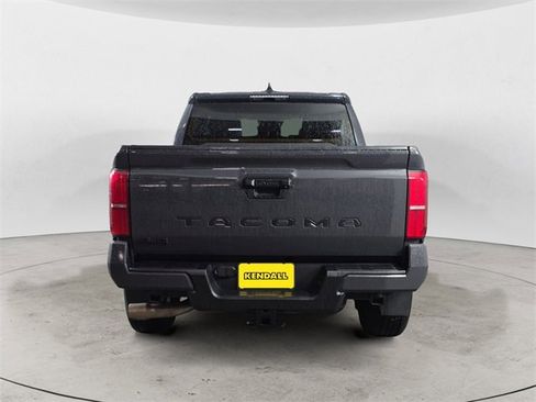 Used 2024 Toyota Tacoma TRD Sport image 3