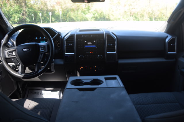 Used 2016 Ford F150 XLT AWD/4WD image 24