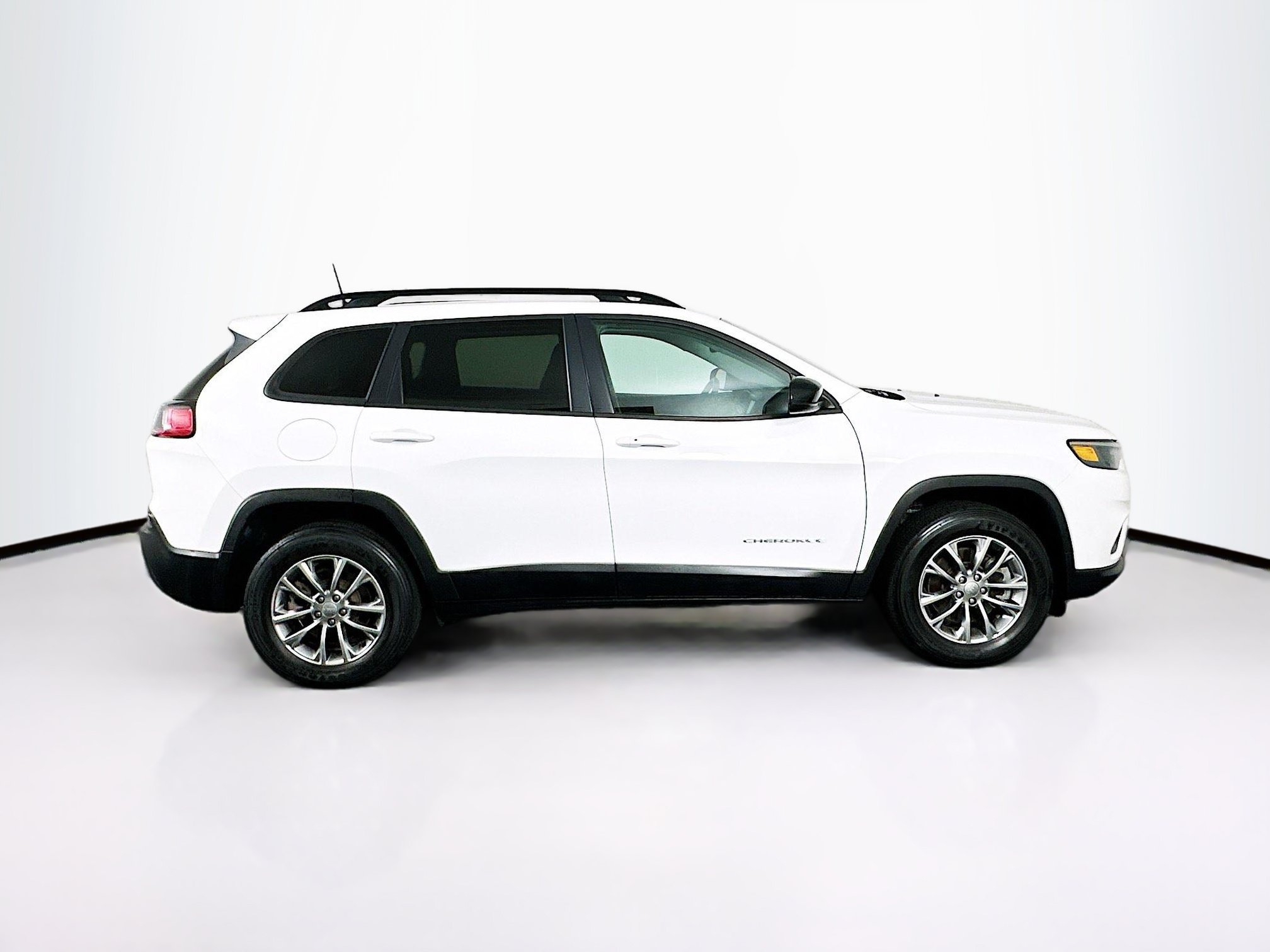 Used 2022 Jeep Cherokee Latitude Lux AWD/4WD image 10