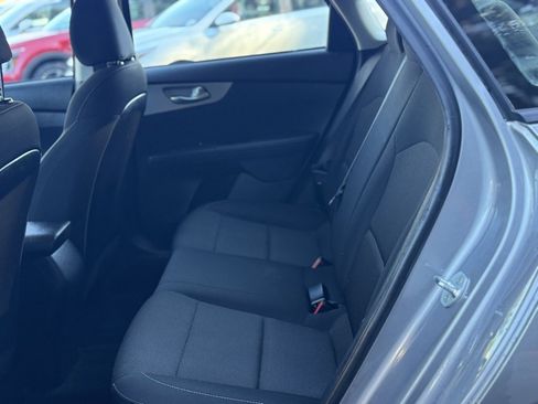 Used 2022 Kia Forte LXS image 21