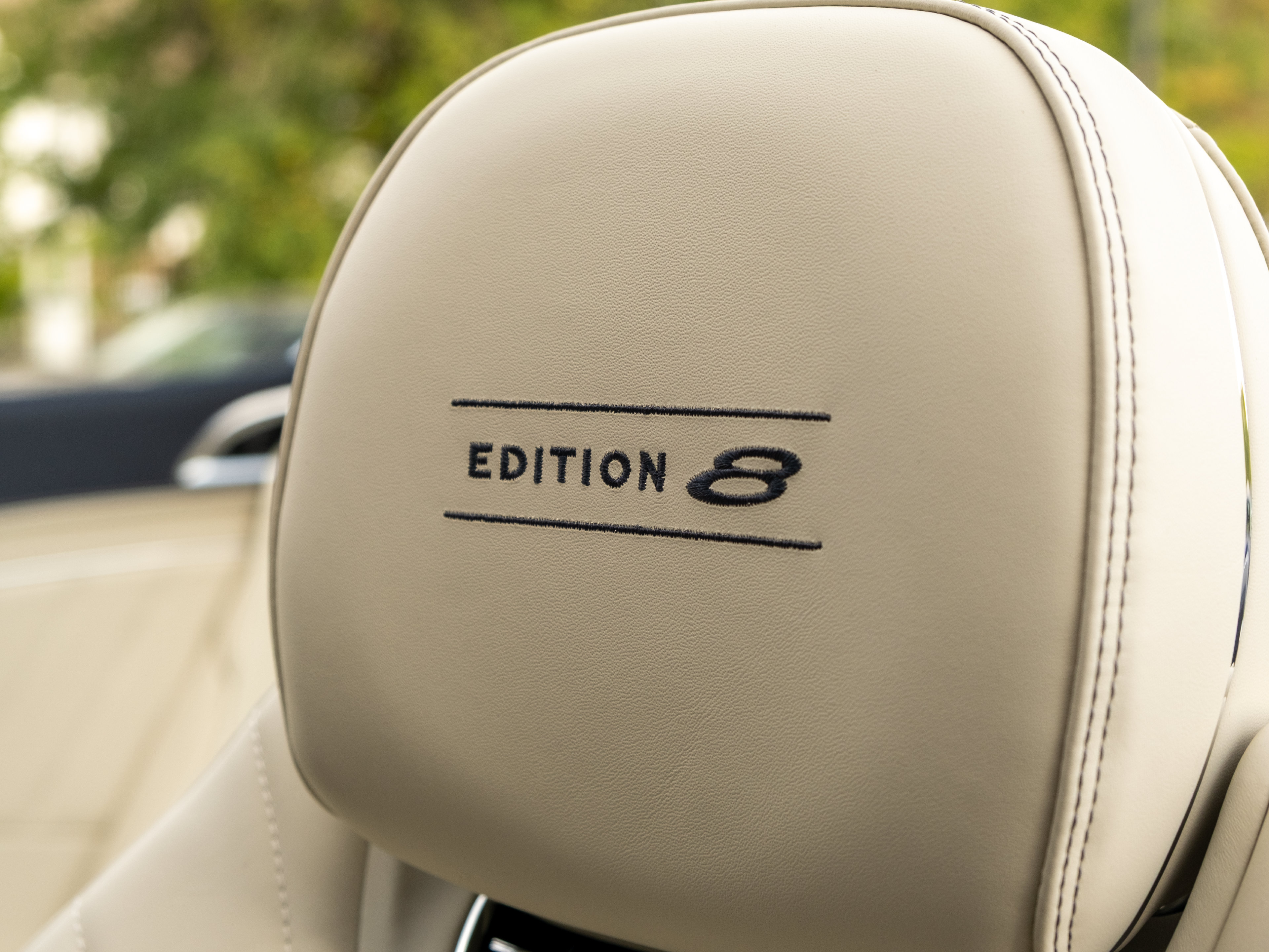 Used 2024 Bentley Continental GT AWD/4WD image 57