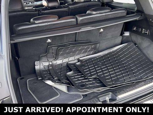 Used 2020 Mercedes-Benz GLS 450 4MATIC image 21