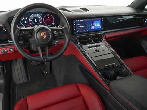 Used 2026 Porsche Panamera image 16
