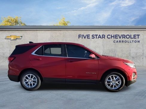 Certified 2024 Chevrolet Equinox LT image 9